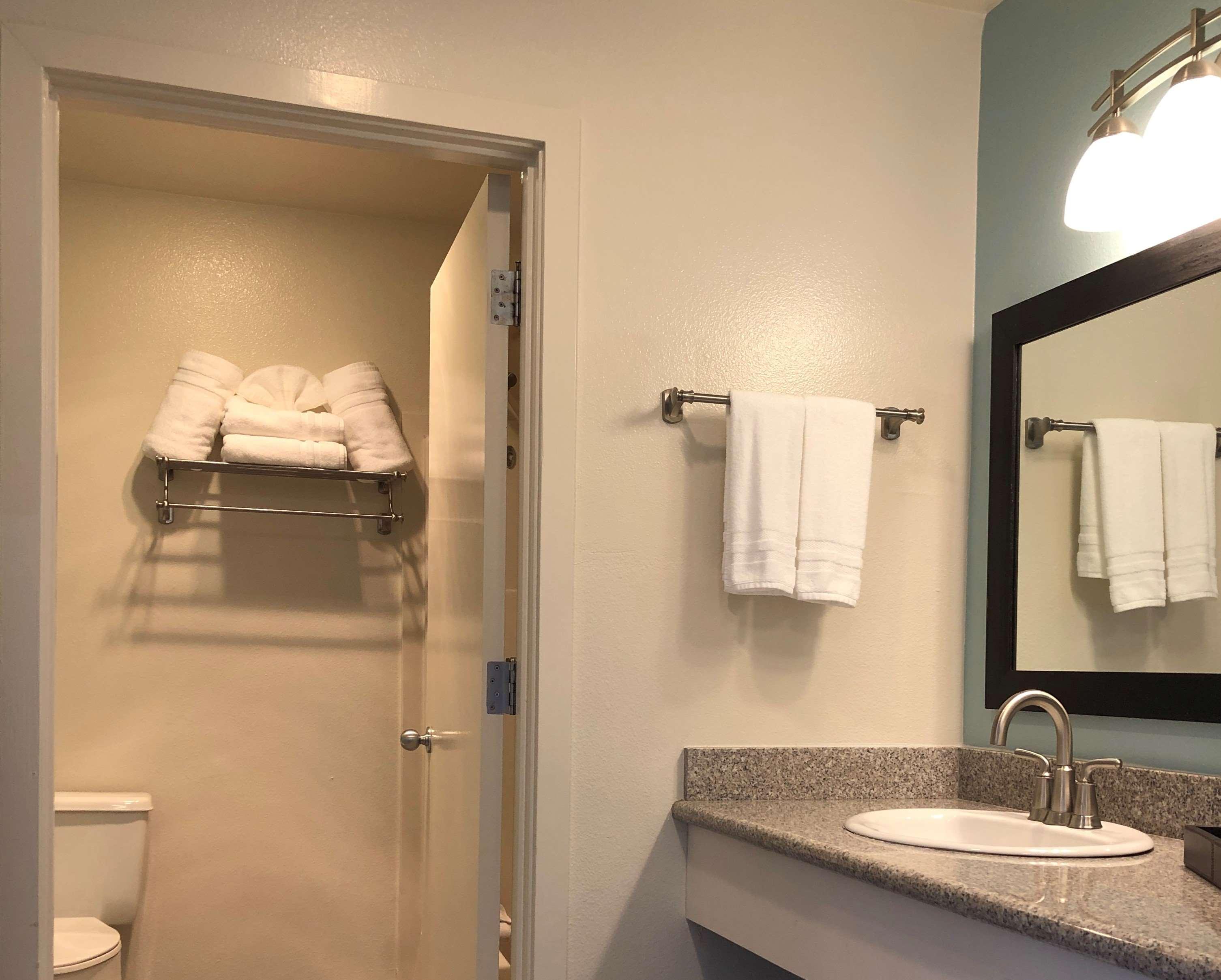 Surestay Plus Hotel By Best Western Gold Beach Esterno foto