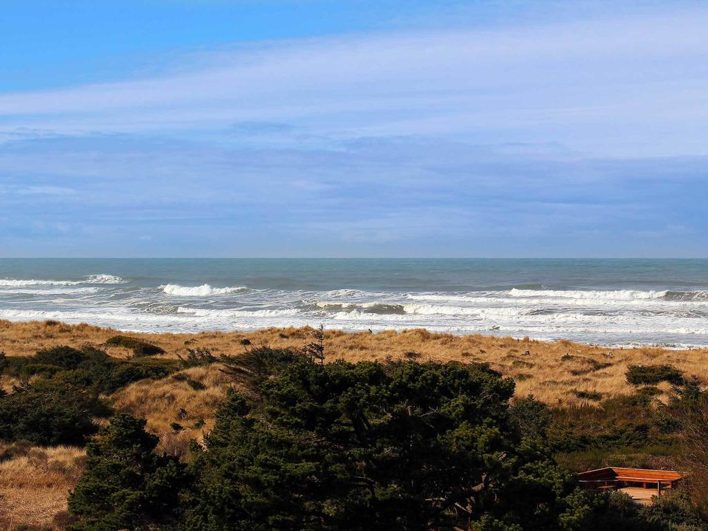 Surestay Plus Hotel By Best Western Gold Beach Esterno foto